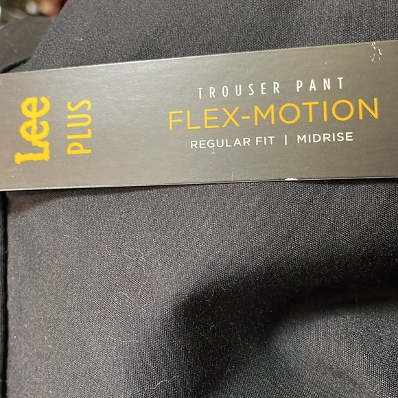 Lee Women Size 16W Petite Black Trousers Pant Stretch NWT Non-Binding Wa… - Picture 12 of 15